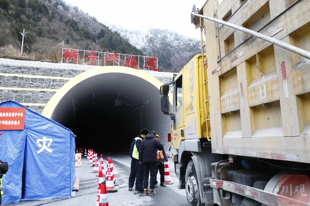 山西朔州一隧道发生塌方：无人伤亡 道路已封闭