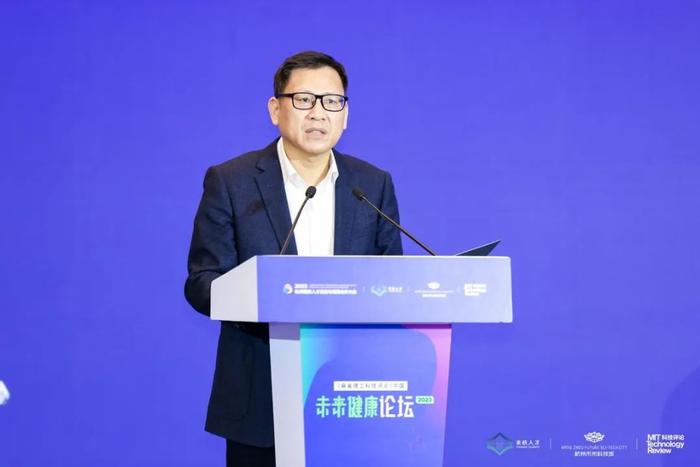全球大咖齐聚工业文明国际论坛：从玻璃创新到数字娱乐，探讨未来科技融合
