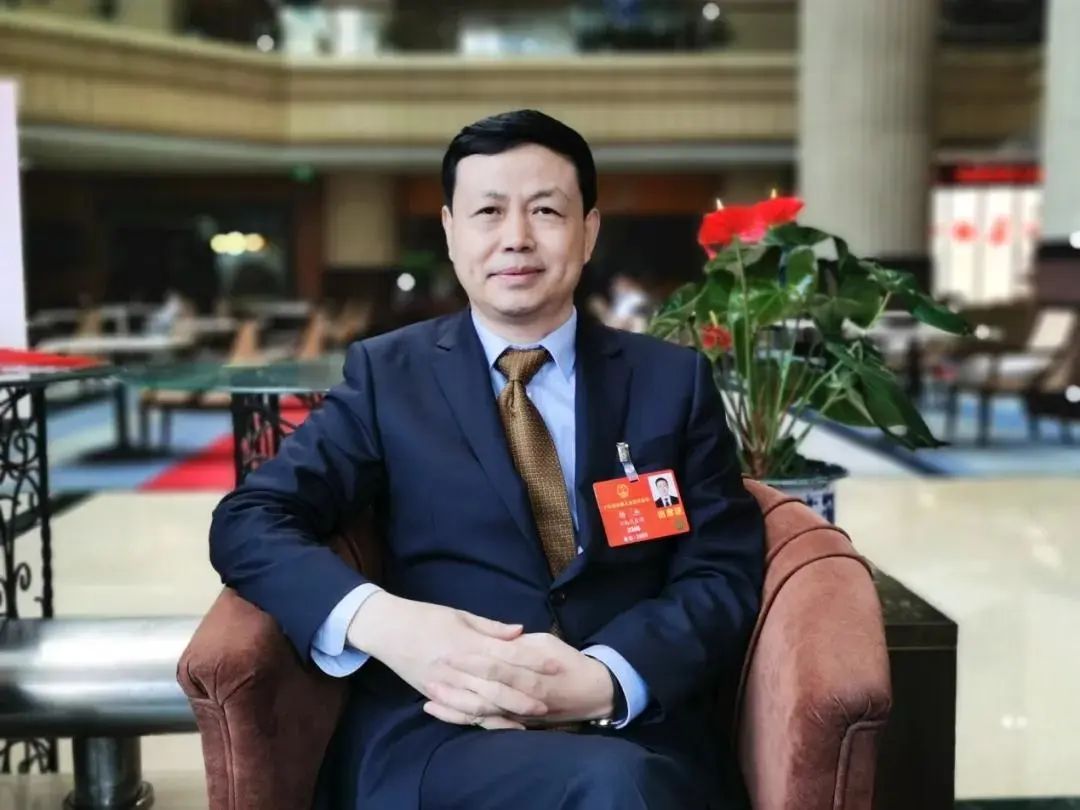 两会专访丨全国政协委员孙洁：建议孵化相关债券交易市场 分散转移国内长寿风险