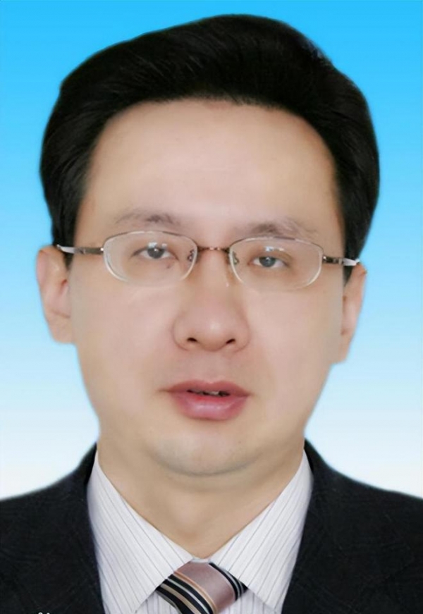中国联通原副总经理曹兴信被决定逮捕