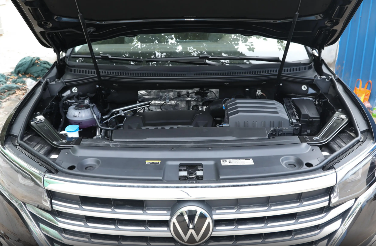 人保服务,拥有“如意行”驾乘险，出行更顺畅！_2024年功率半导体行业发展现状、竞争格局及未来发展趋势与前景分析