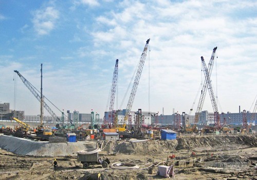新和成：拟参与竞拍土地使用权