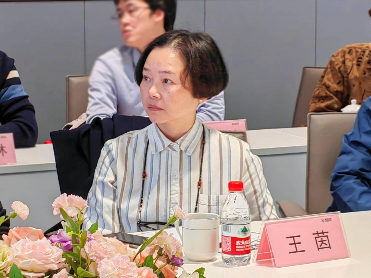 净利润持续承压，慧博云通推“蛇吞象”重组，中小股东联盟背后暗藏玄机