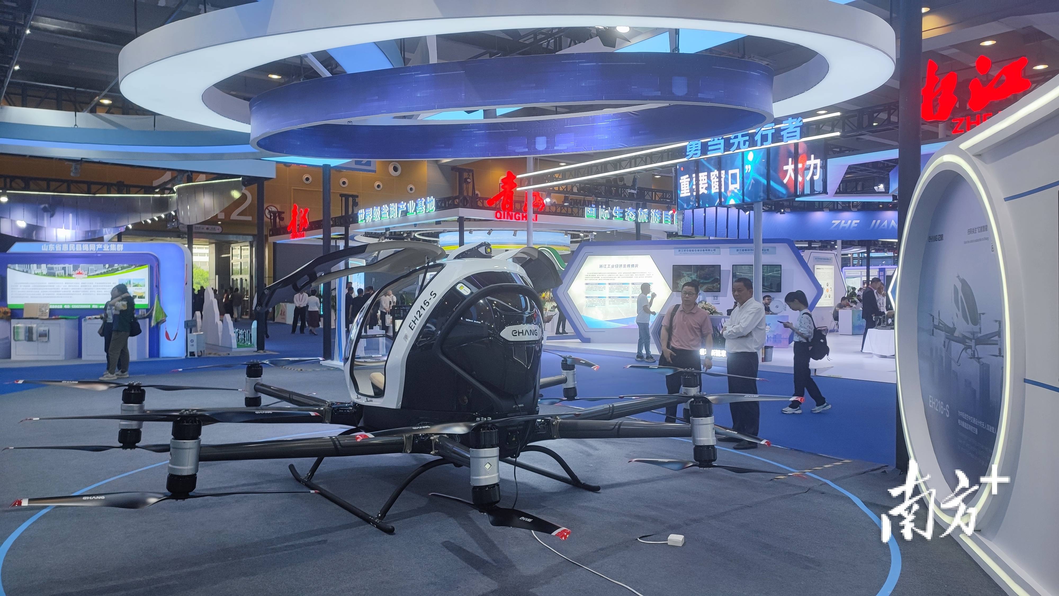 “多名采购商想代理我们的产品!”中外企业中东欧博览会寻商机