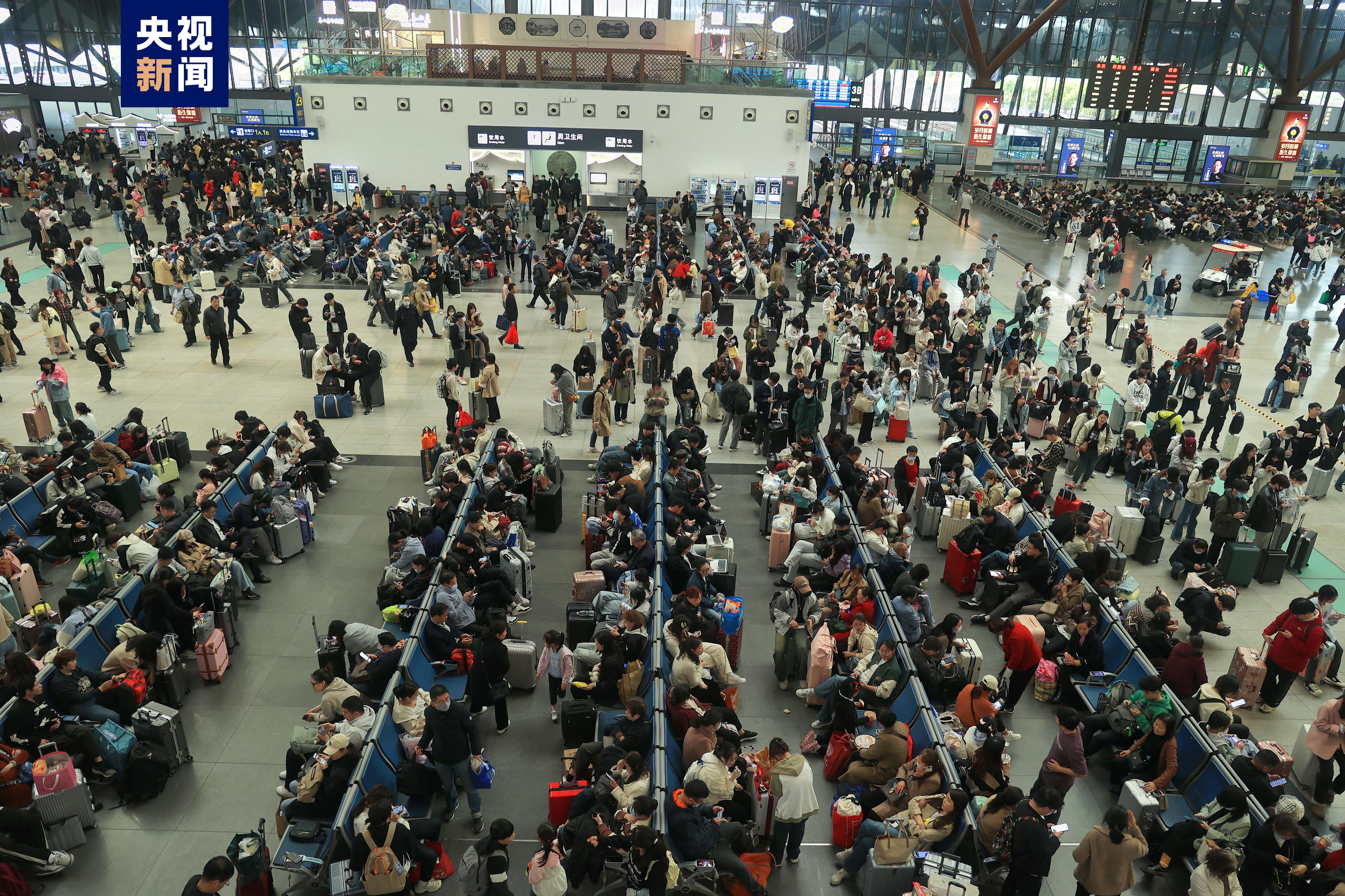 端午假期全国铁路预计发送旅客8050万人次