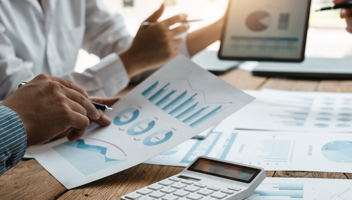 上海亚虹(603159.SH)：股东谢亚明已减持2.48%公司股份