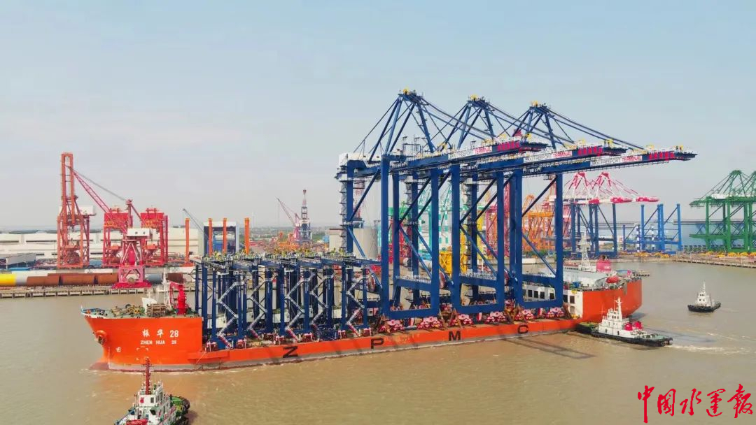 振华重工获得发明专利授权：“大型箱梁结构的制作方法及轮胎吊的组装方法”