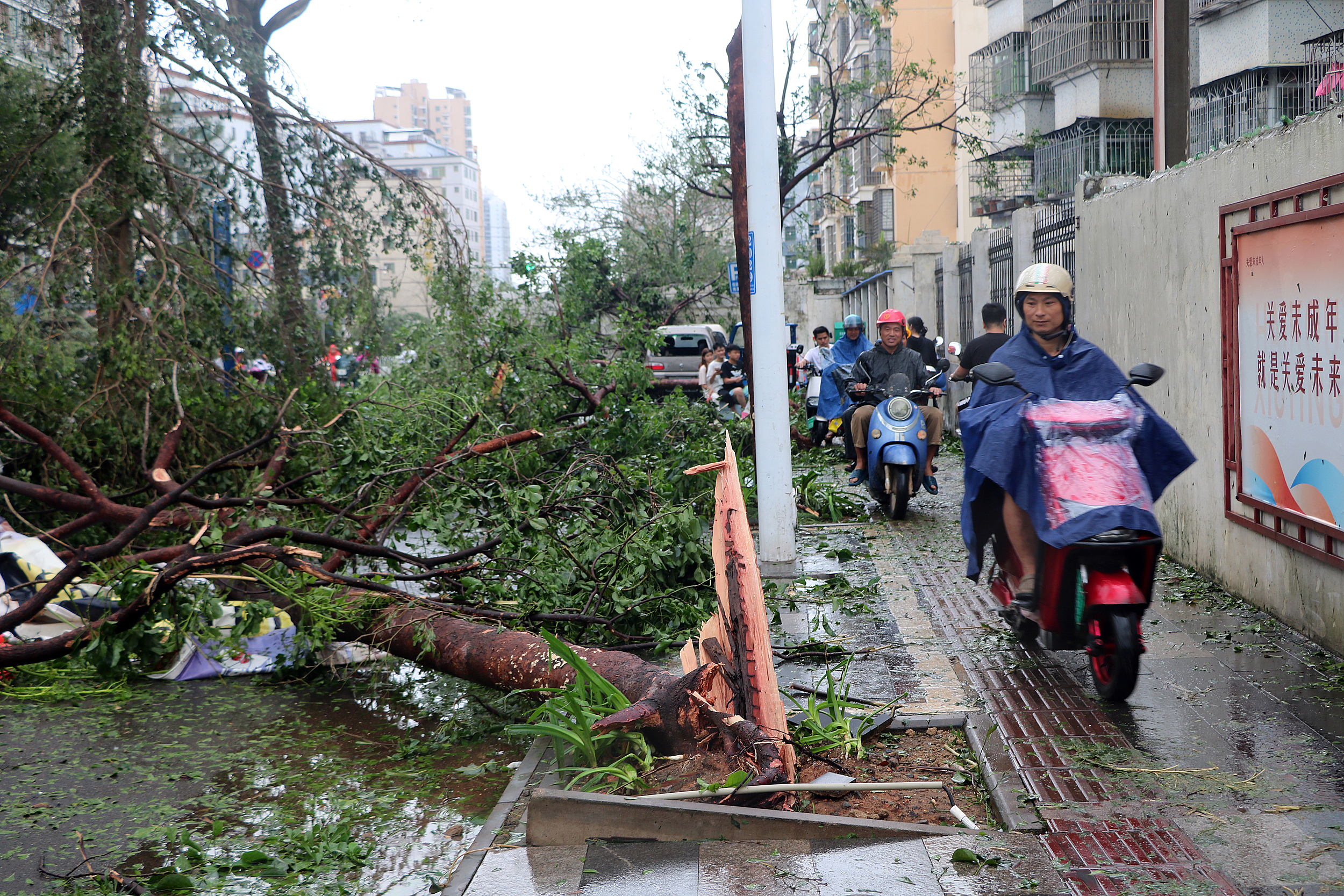 我国将迎来新一轮强降雨过程 水利部安排部署暴雨洪水防御工作