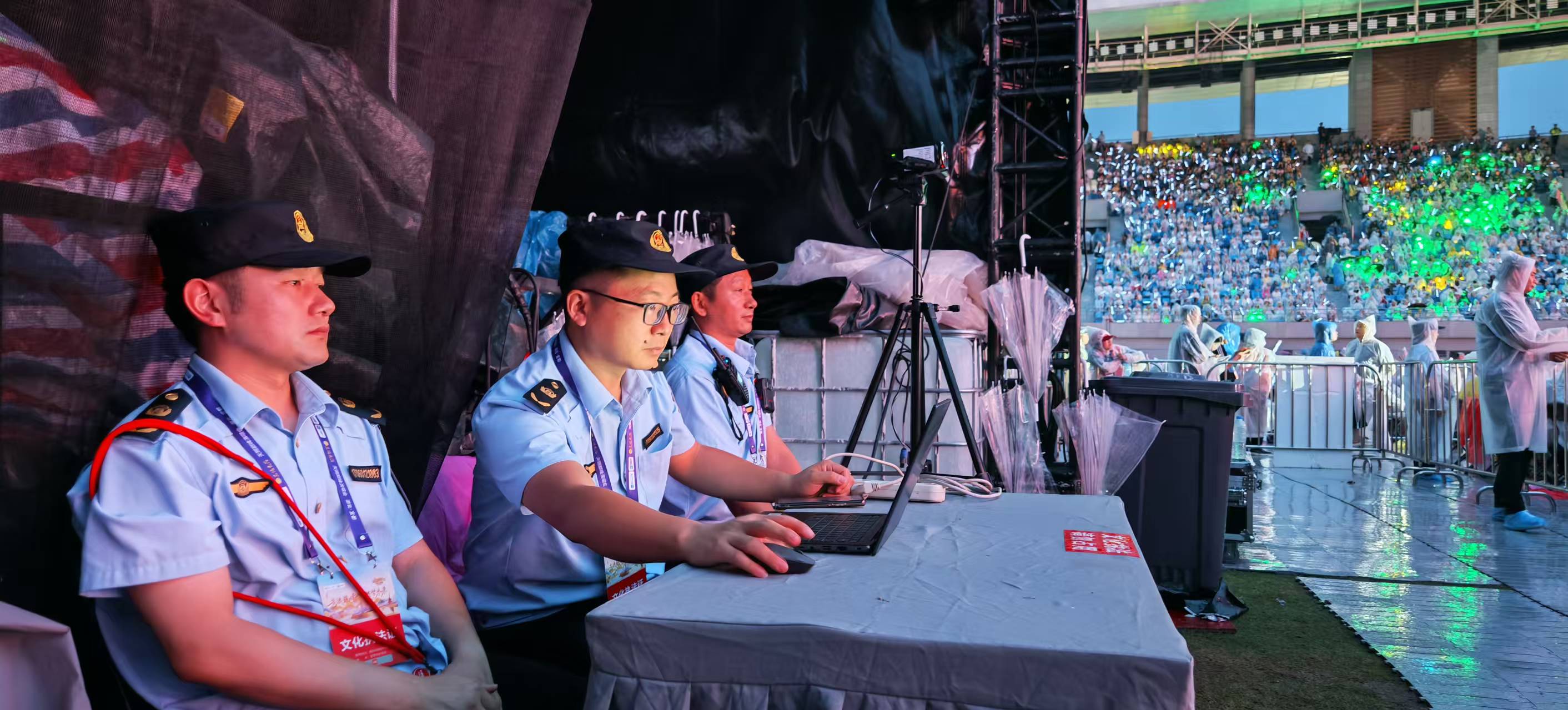 暑期演唱会密集开唱 多地出实招、强监管助力“演艺+文旅”持续升温