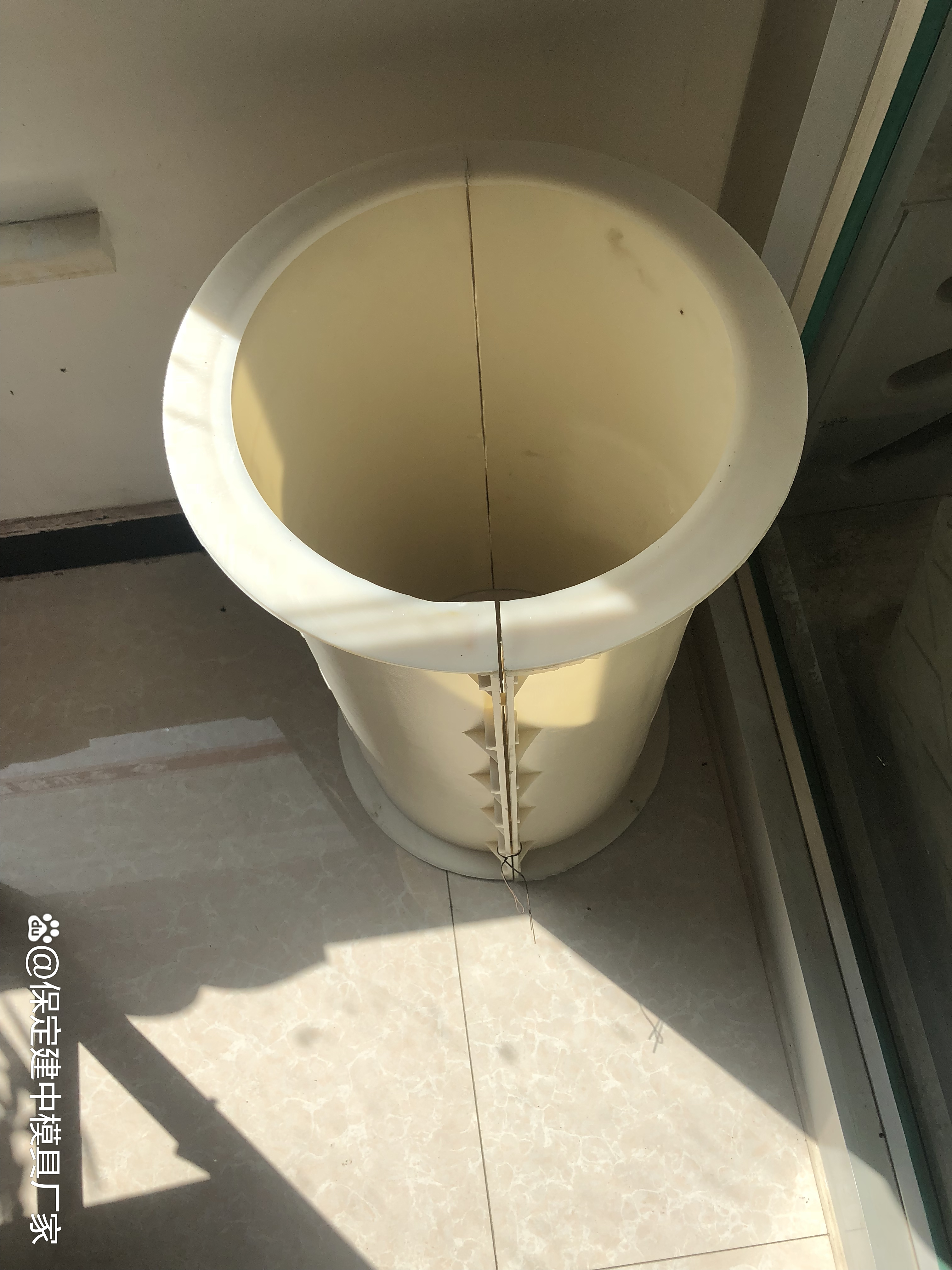 江顺科技：公司在光伏领域只有挤压模具产品相关专利