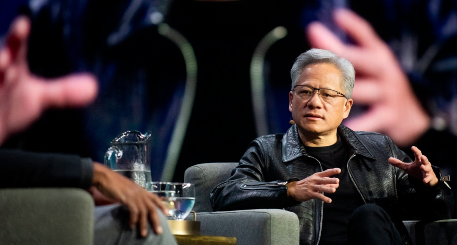 黄仁勋：中国的开源AI是推动全球进步的催化剂