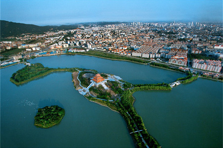 上实发展向泉州国资出让存量项目 创造营收18.83亿元并加速去化