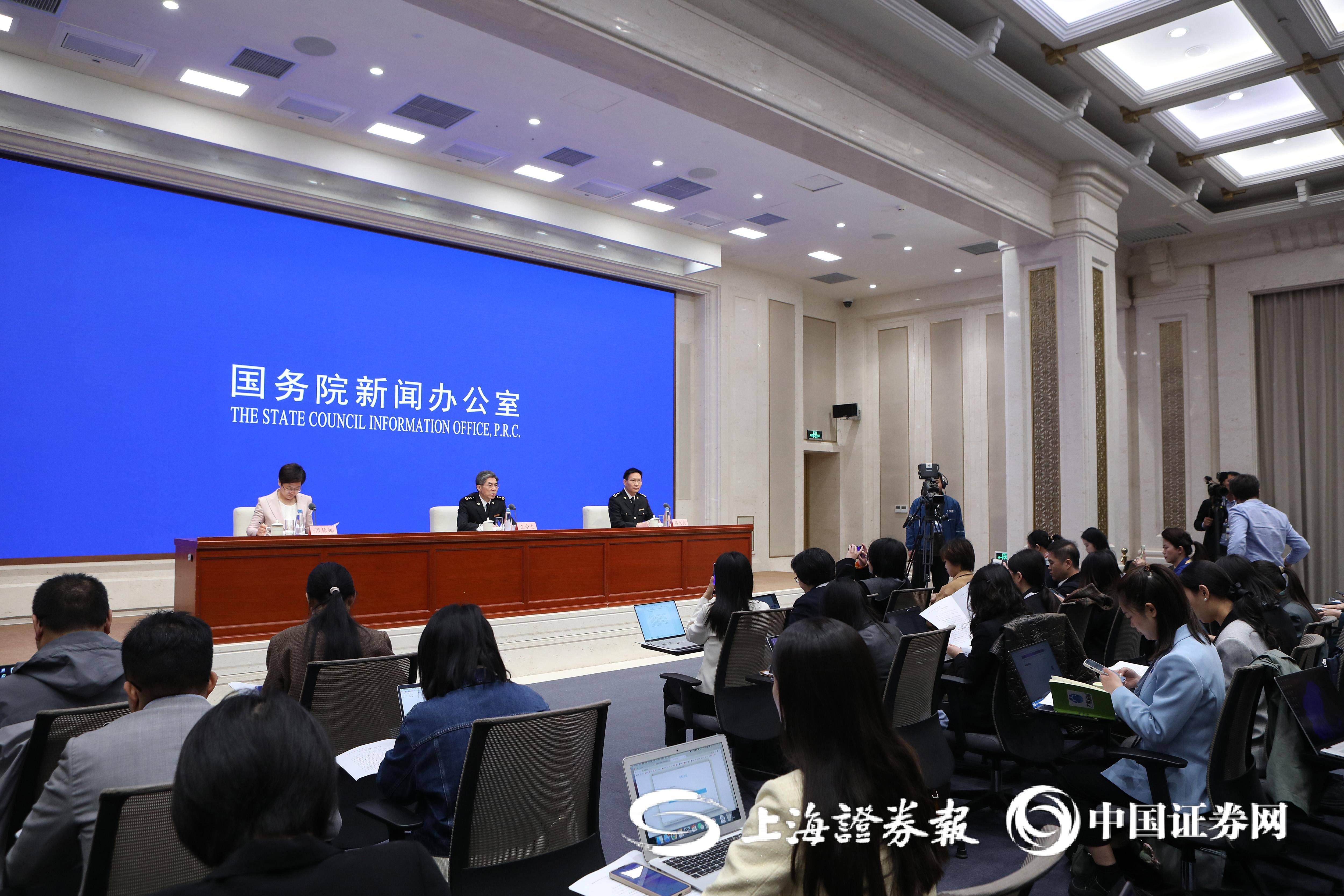 海关总署：前7个月我国与东盟贸易总值为4.29万亿元