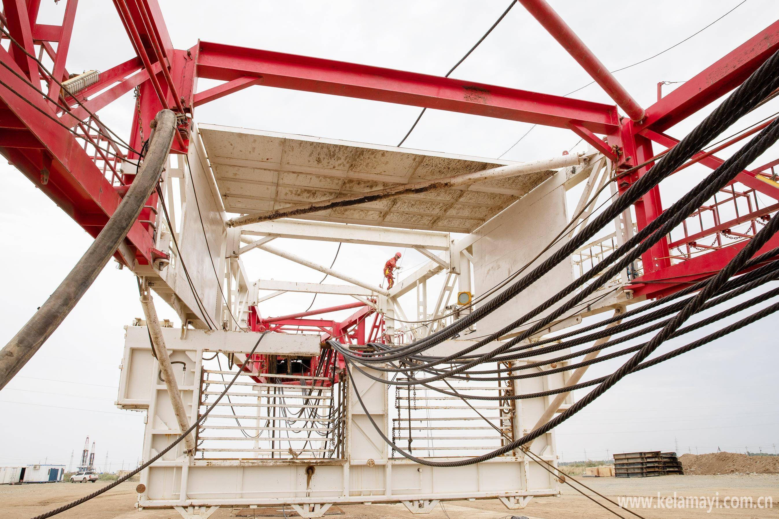 水泥行业产能治理提速 天山股份上半年减亏