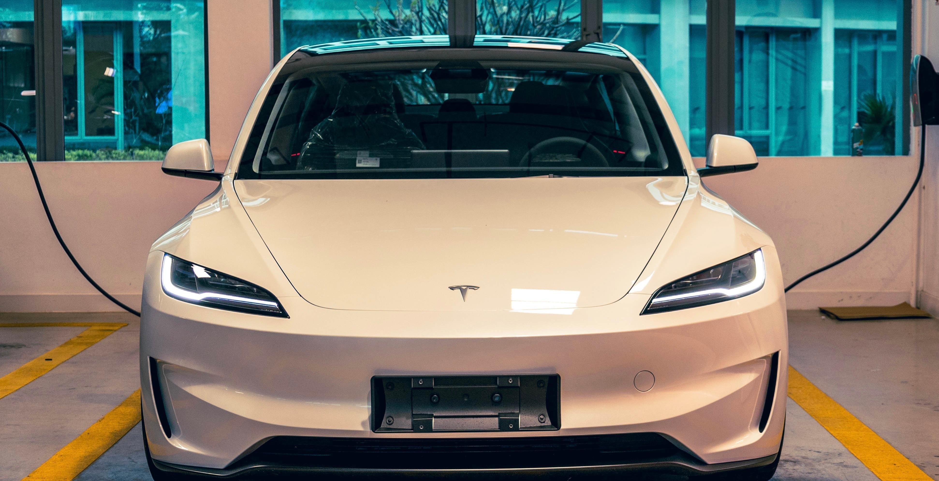 小鹏汽车：8月共交付智能电动汽车37709辆 创下单月交付新纪录