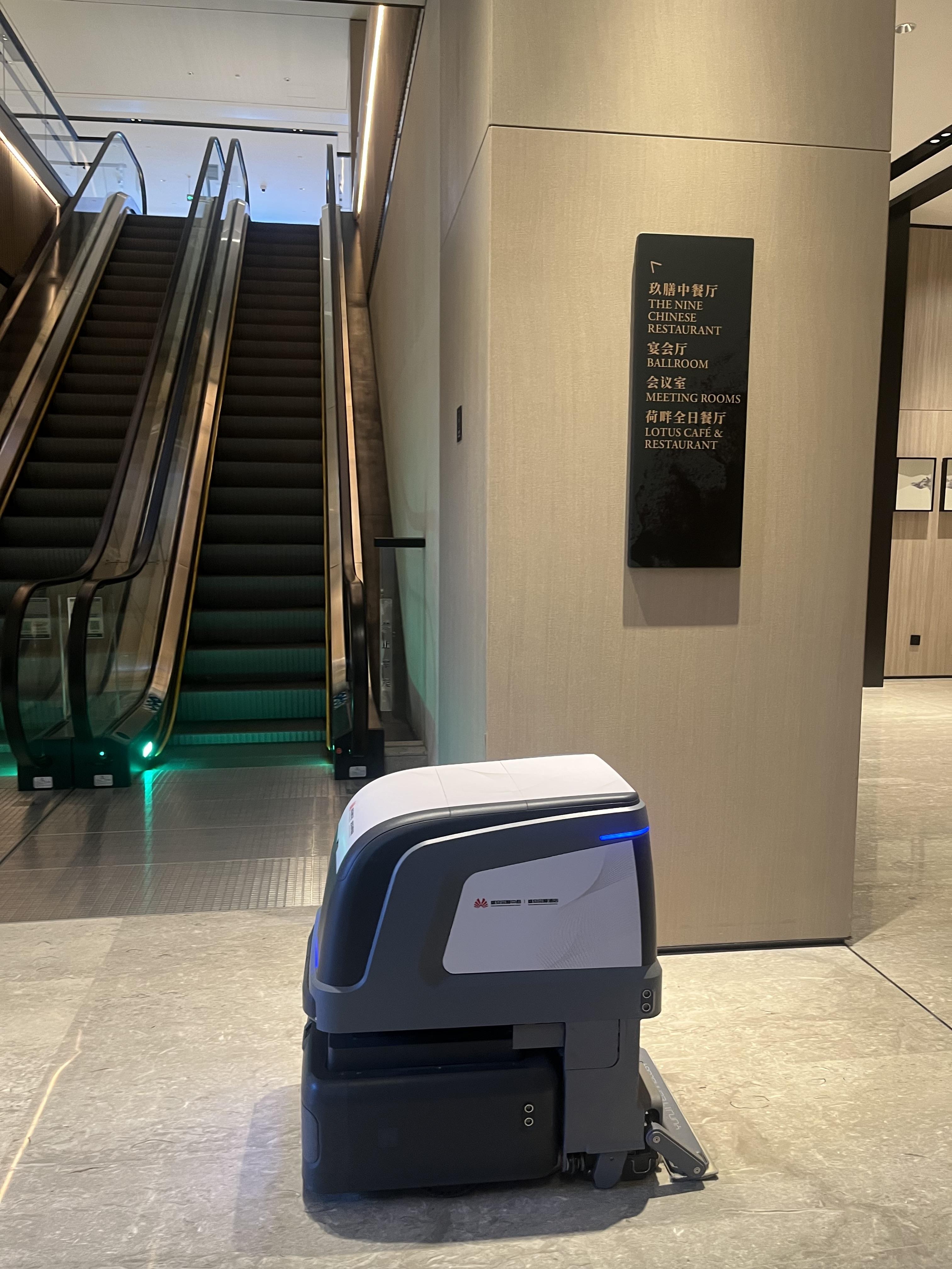 上海：利用算力券、模型券、语料券等支持办法，打造“AI+时尚制造”示范场景