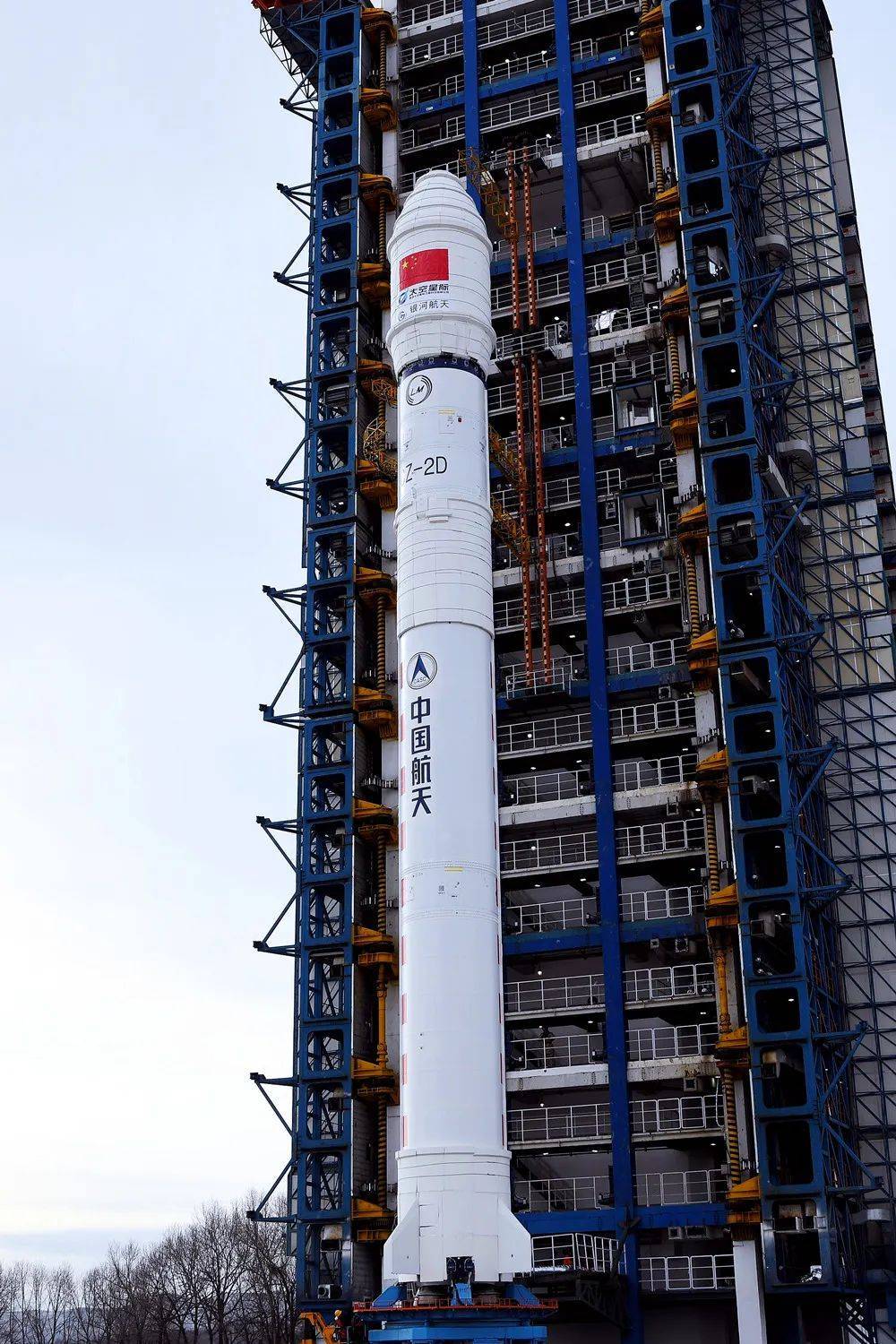 百战百胜 长二丁运载火箭成功实现第100次发射