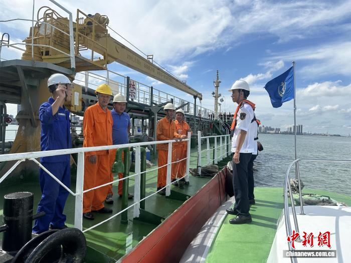 防御台风“麦德姆” 海南启动海上防台风Ⅳ级应急响应