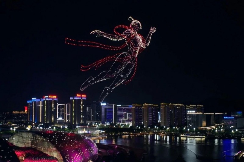 千机科技以无人机赋能经典IP，助力上海国际光影节打造“吴淞口空中剧场”