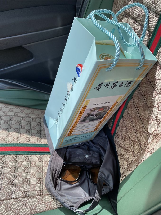 茅台生肖酒将首次推出“日期酒”：可自选日期，整箱购无需预约抽签