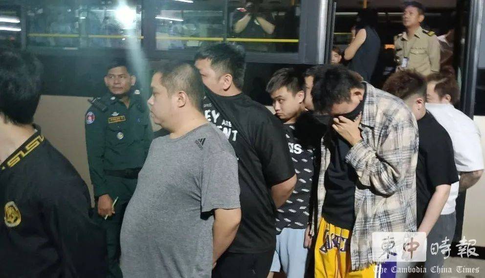 柬埔寨警方缉毒行动遭遇持枪反击 一名警察中弹身亡