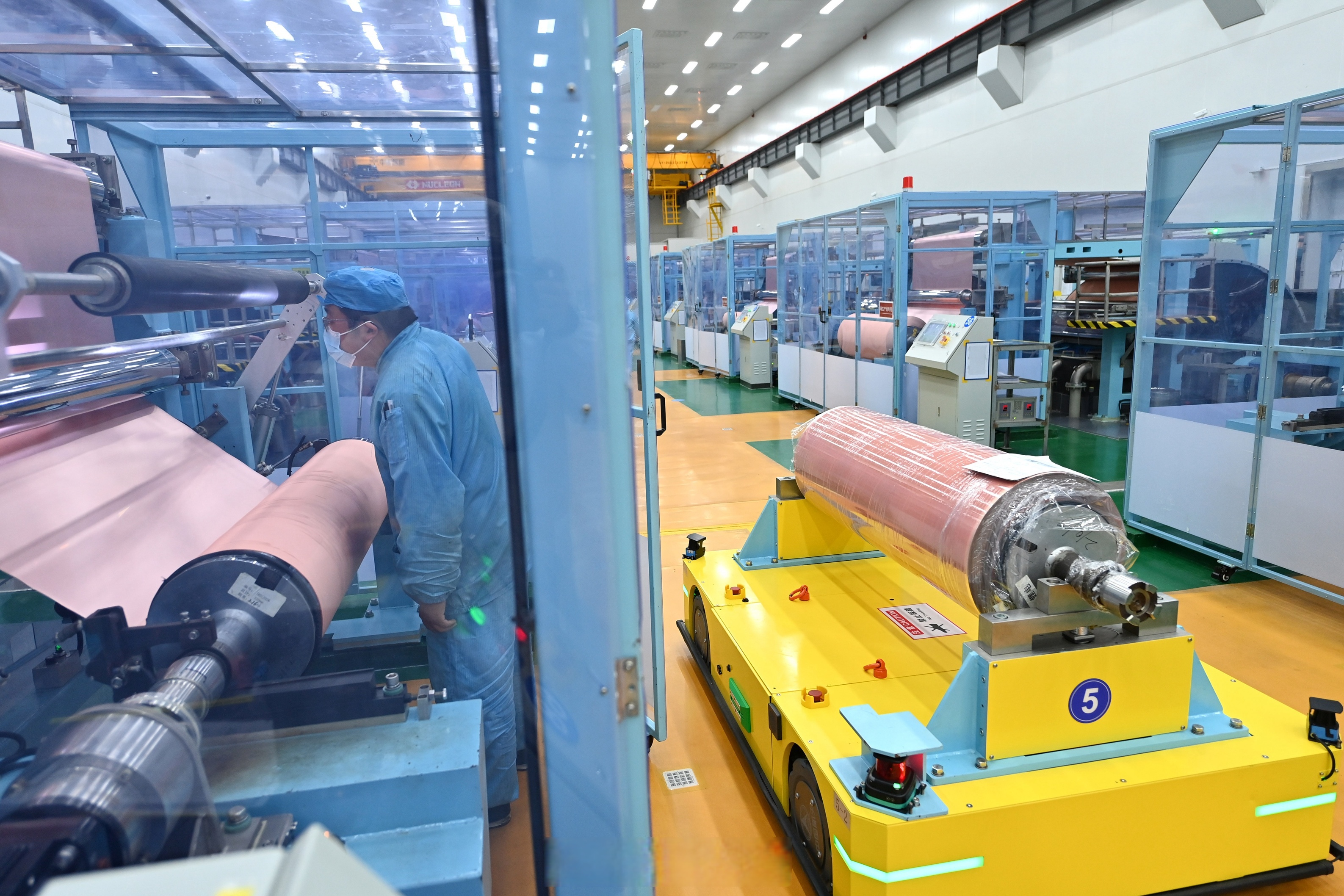 越疆斩获超8050万元订单！具身智能机器人在新能源精密制造实现规模化落地