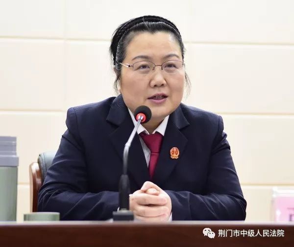 金春股份:11月10日召开董事会会议