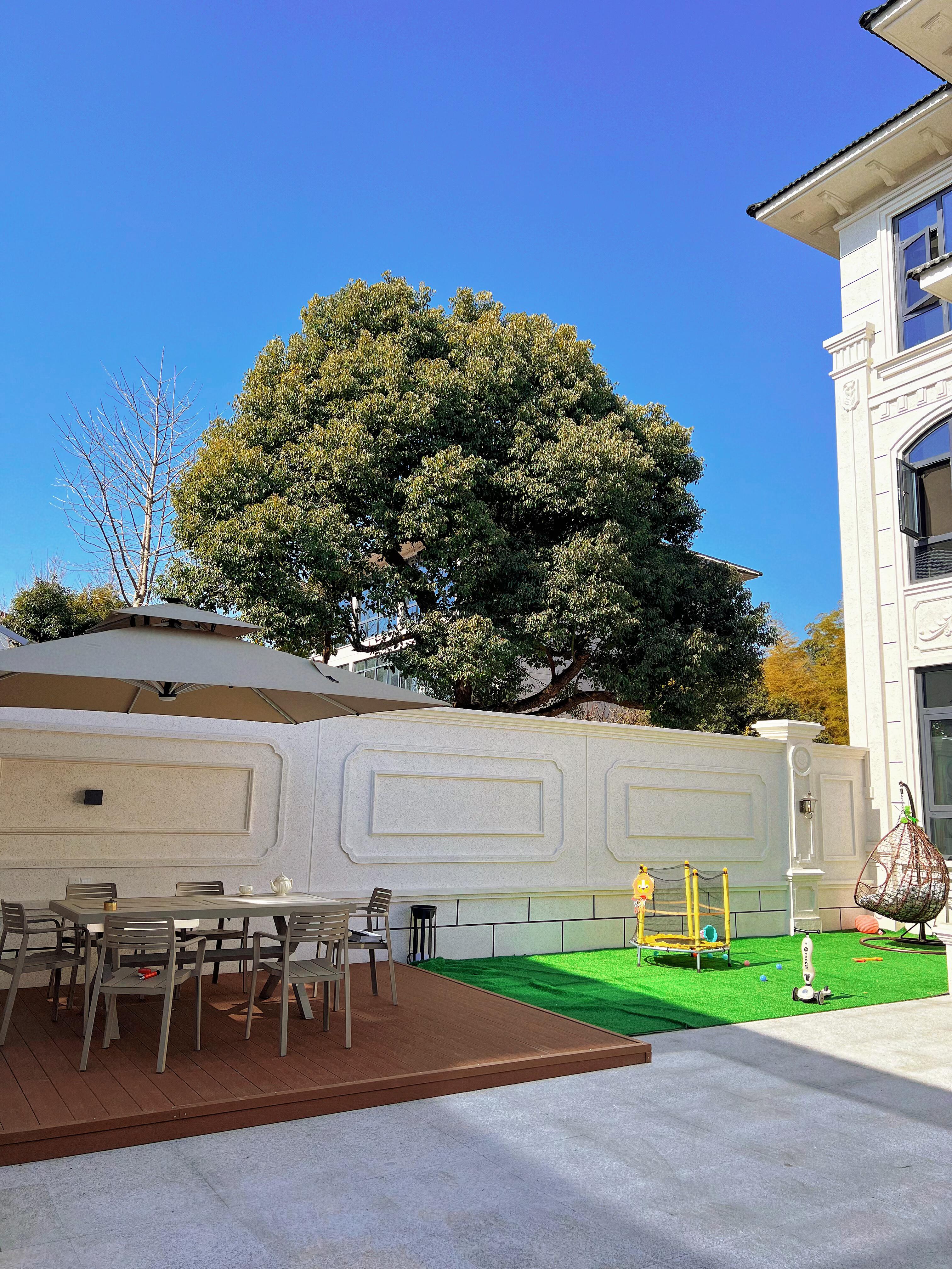 就在“爬墙熊猫”身边！18年前“地王”项目将开售千万元级豪宅，验资才能看房