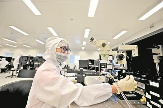 锐新科技：公司目前没有给光模块公司提供散热器产品