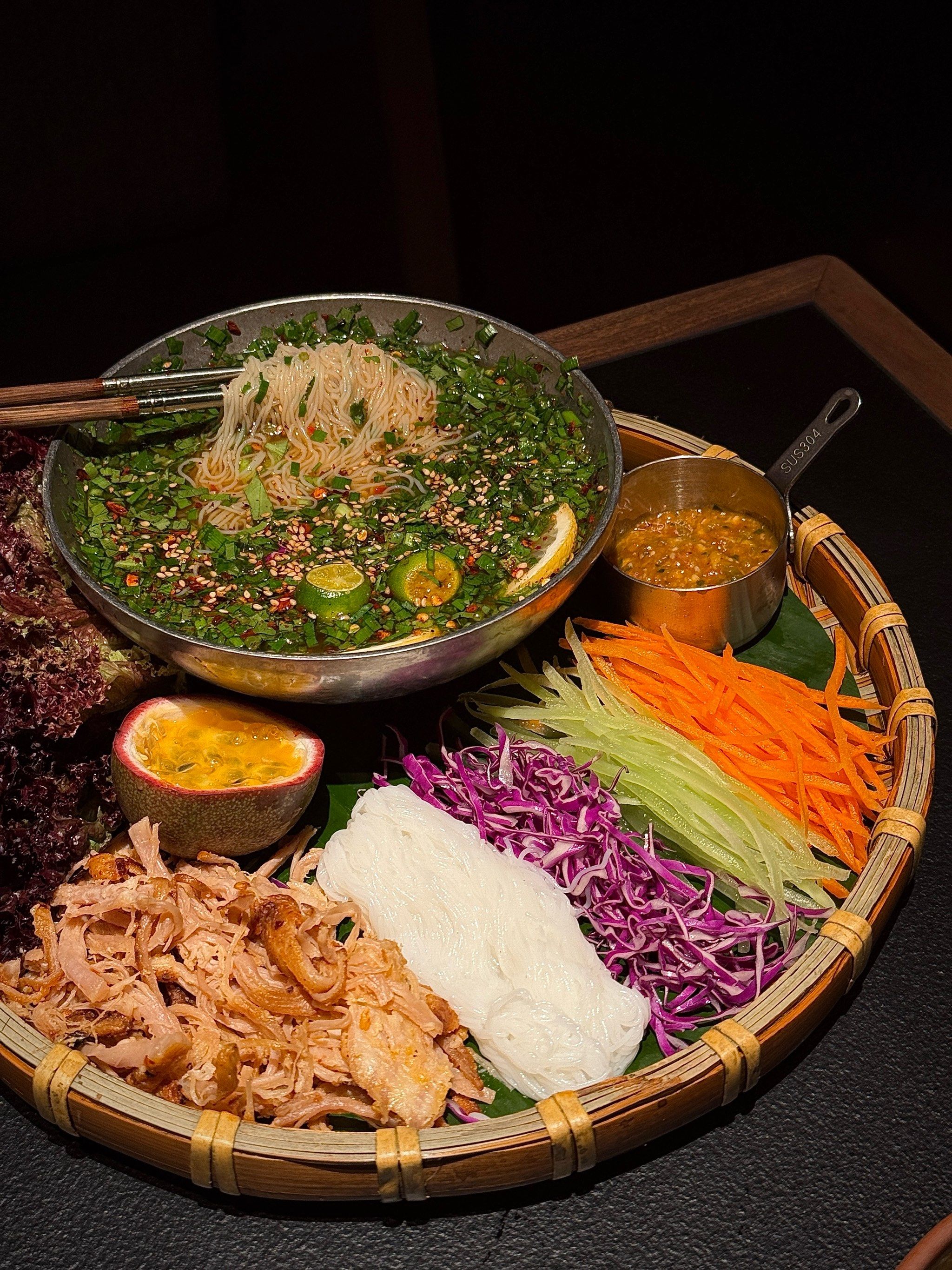 8元米线卖48元,云贵川bistro为何让年轻人上头?