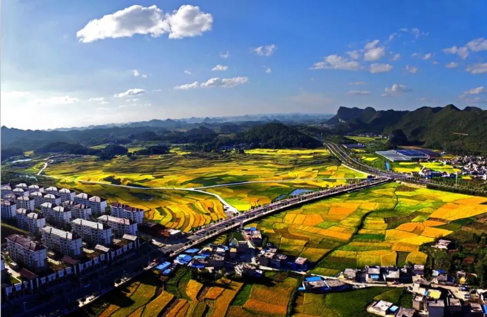 云南金平擦亮两张名片 今年前10月游客逾280万人次