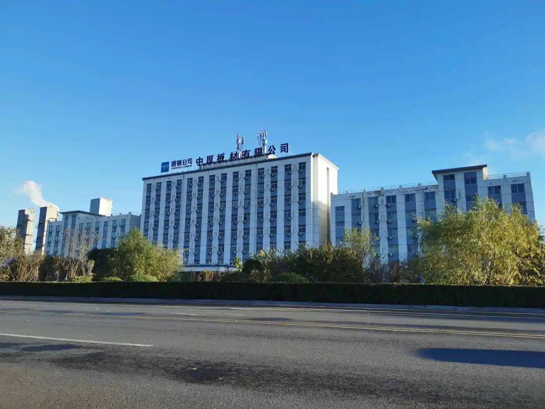 浦东金桥：王颖因工作调动，不再担任公司董事、董事长等职务