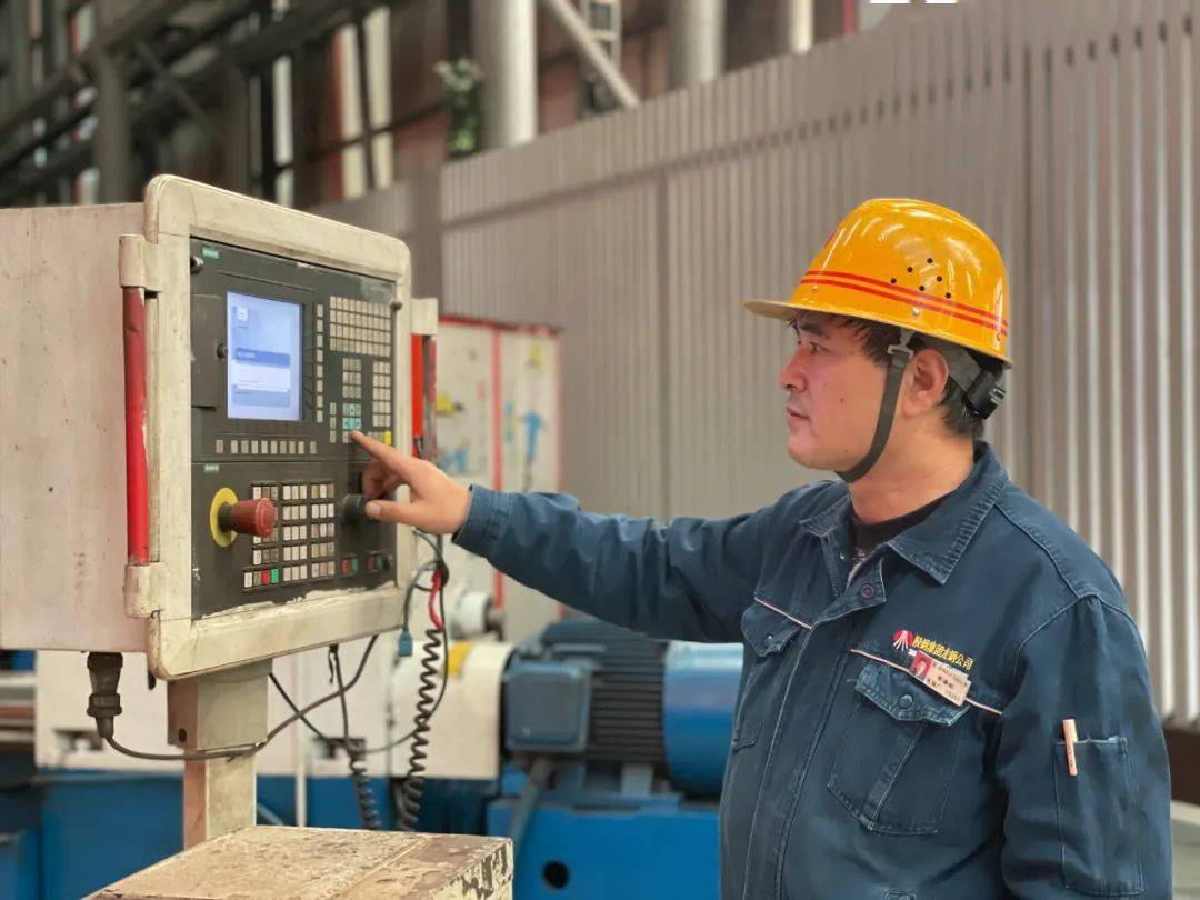 光线传媒：夯实主业强化战略沟通