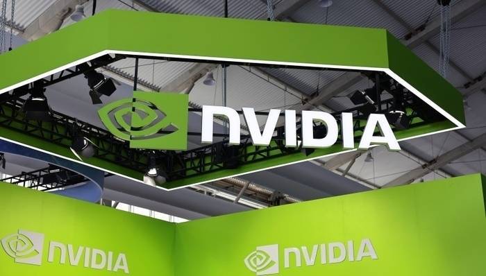 挖金客董事李征个人名下持股减少135.9万股，涉及金额4077万元