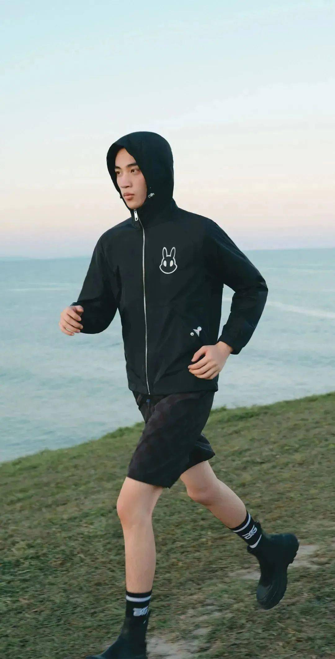 解散合伙企业，比音勒芬国际奢牌与年轻化走向何方？