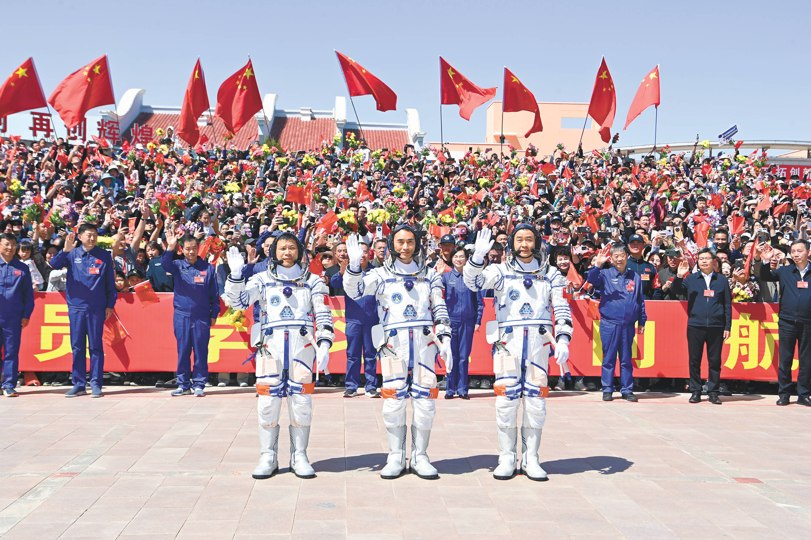 记者手记：发射纪录再刷新，中国航天人靠的是什么？