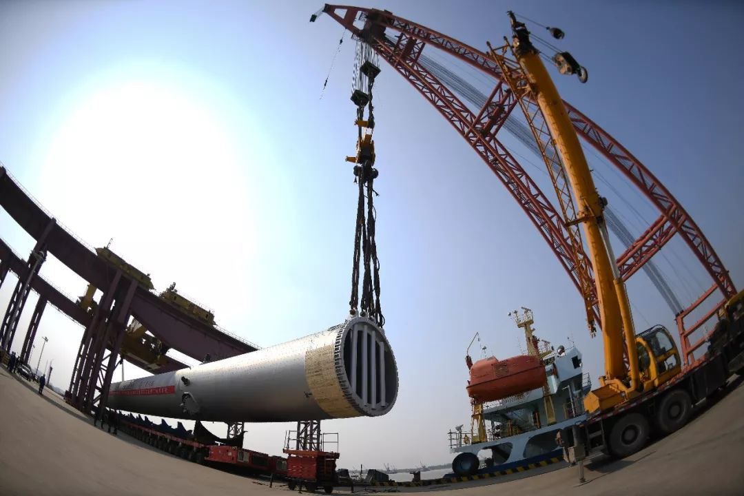 机械设备行业资金流出榜：英维克、国机重装等净流出资金居前