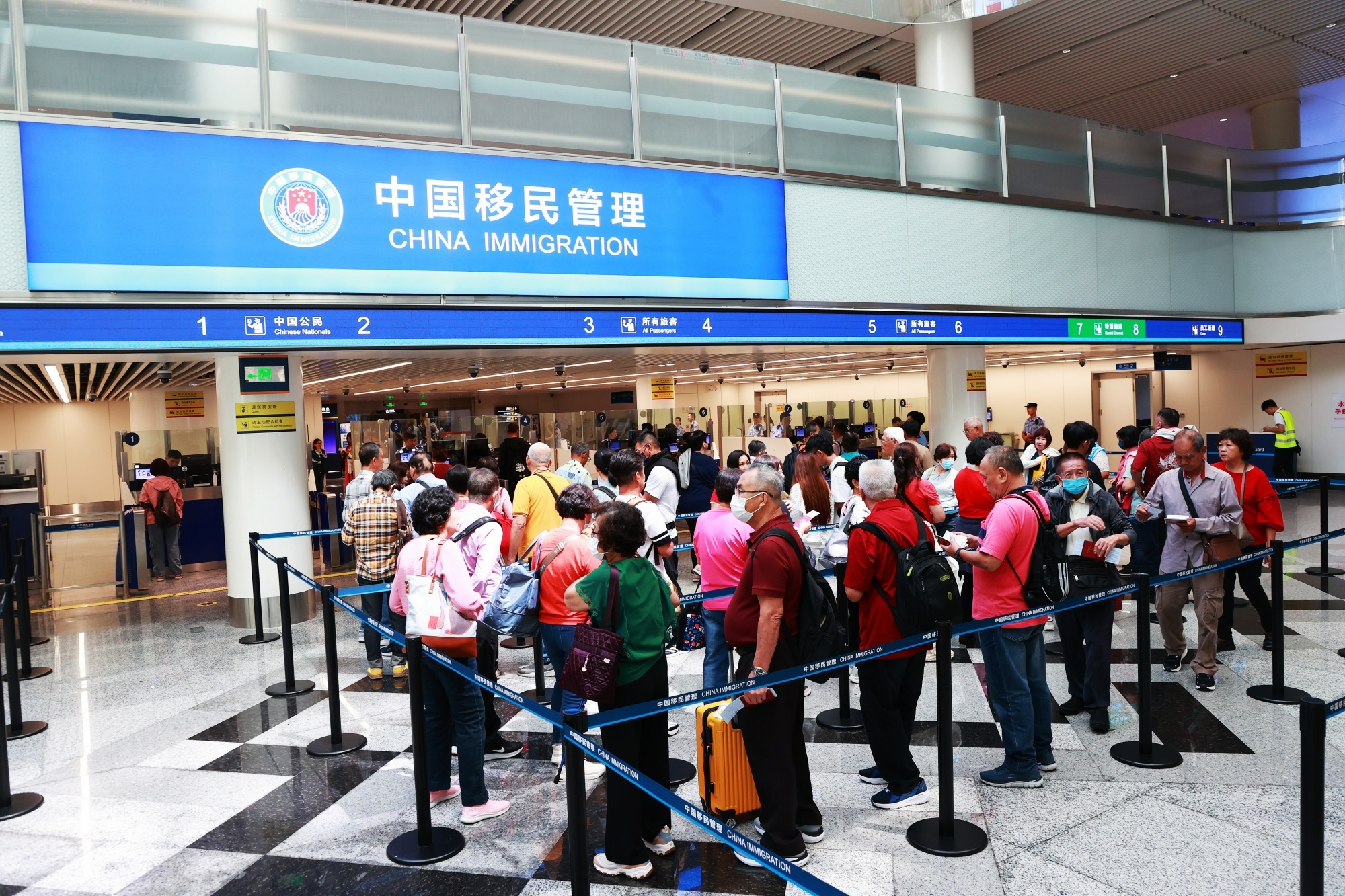 元旦期间成都航空口岸出入境人员达4.9万余人次