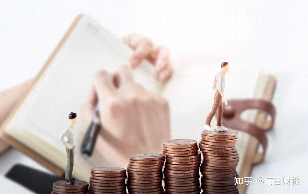 常熟银行高级管理人员陆鼎昌增持10万股,增持金额69.6万元