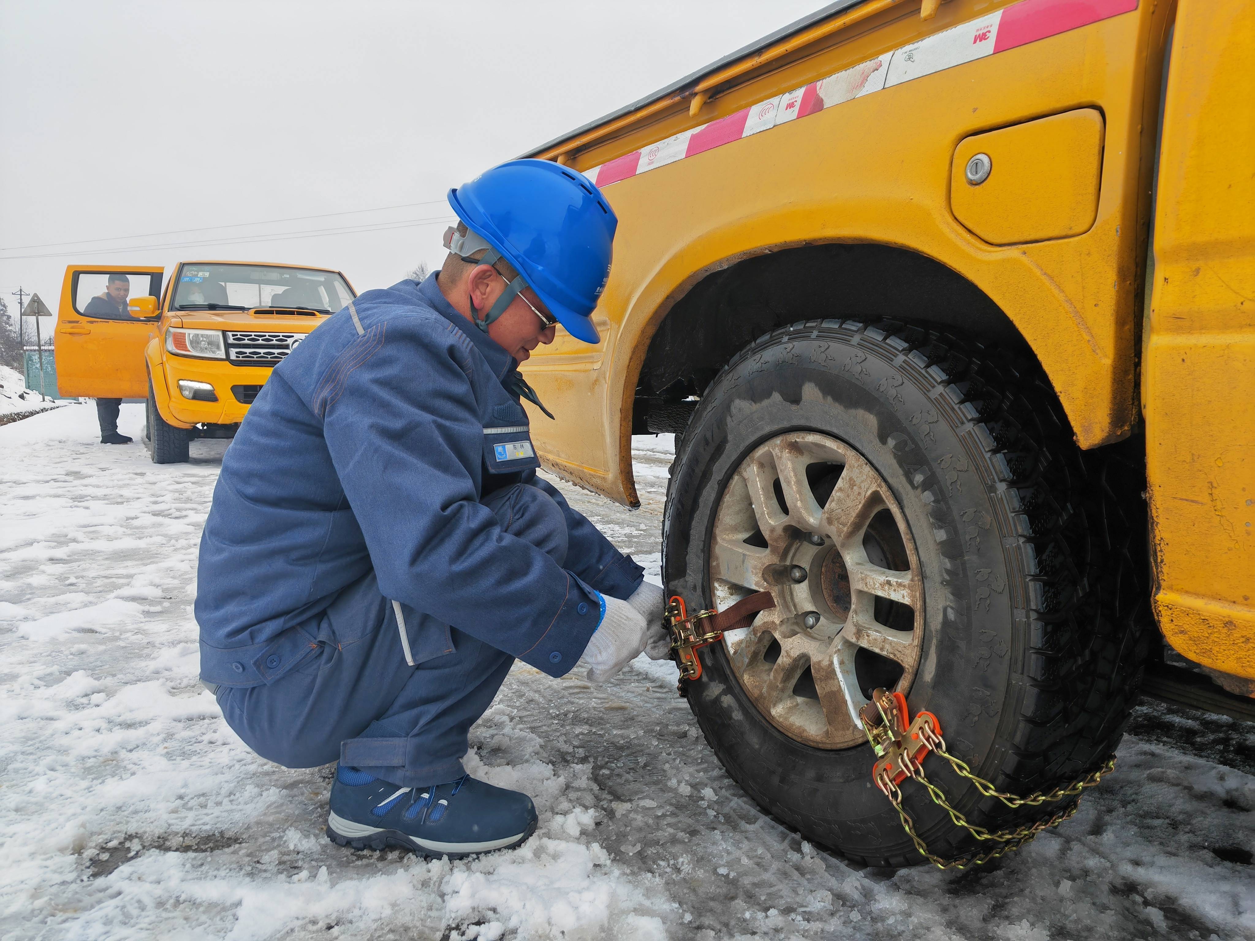 广东电网启动今年首次融冰 确保电力稳定供应