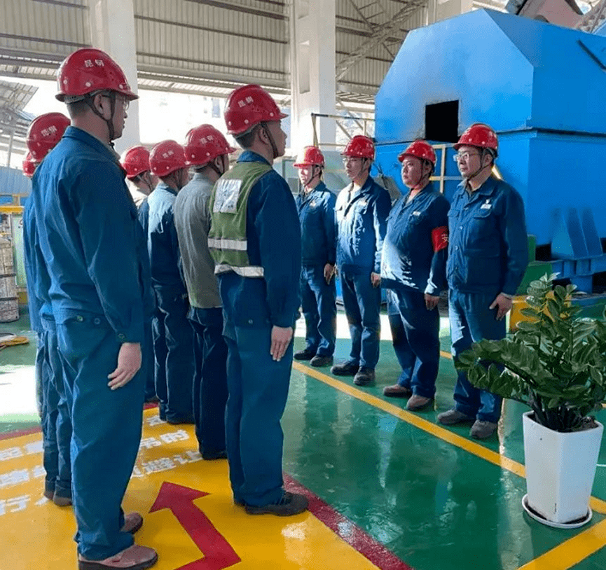 市场持续深度调整，转型成效未显，凤凰股份预计2025年亏损创新高