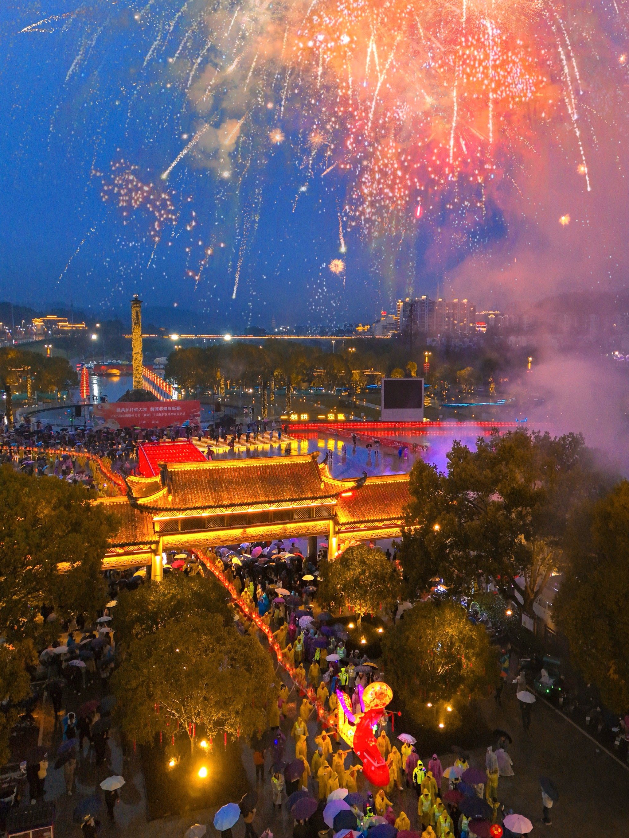 （新春走基层）山西新绛：千年古城拉开新春文旅盛典序幕