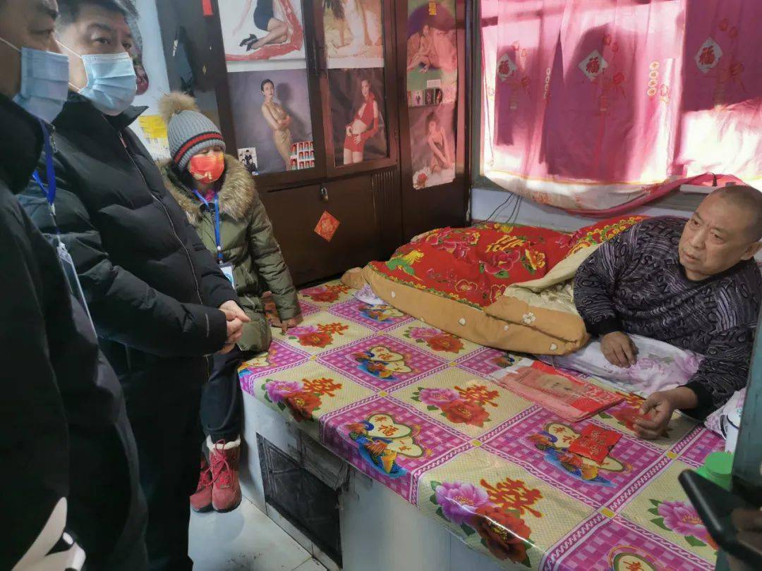 （新春走基层）从纸质车票到电子客票 铁路劳模34载见证中国铁路“速度”