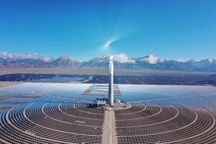 （新春走基层）科技保电暖新春 广西高寒山区用上钠离子电池储能