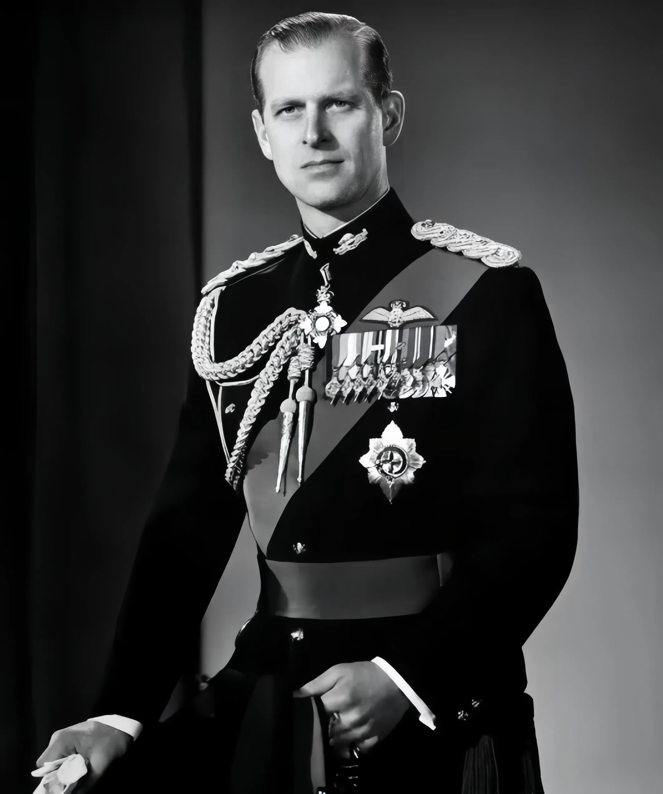 英国国王弟弟安德鲁被捕