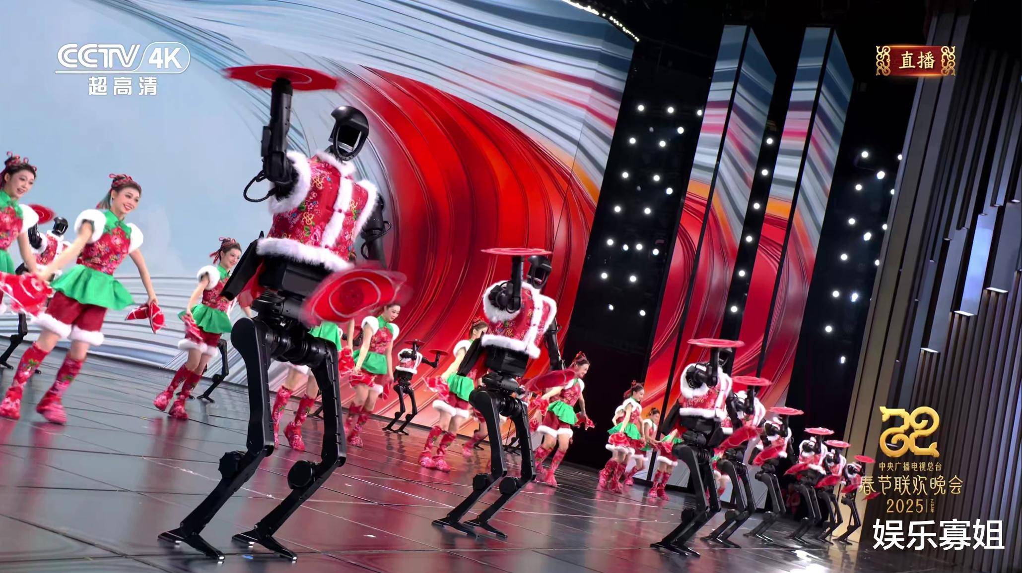 中国春晚机器人“火出圈”