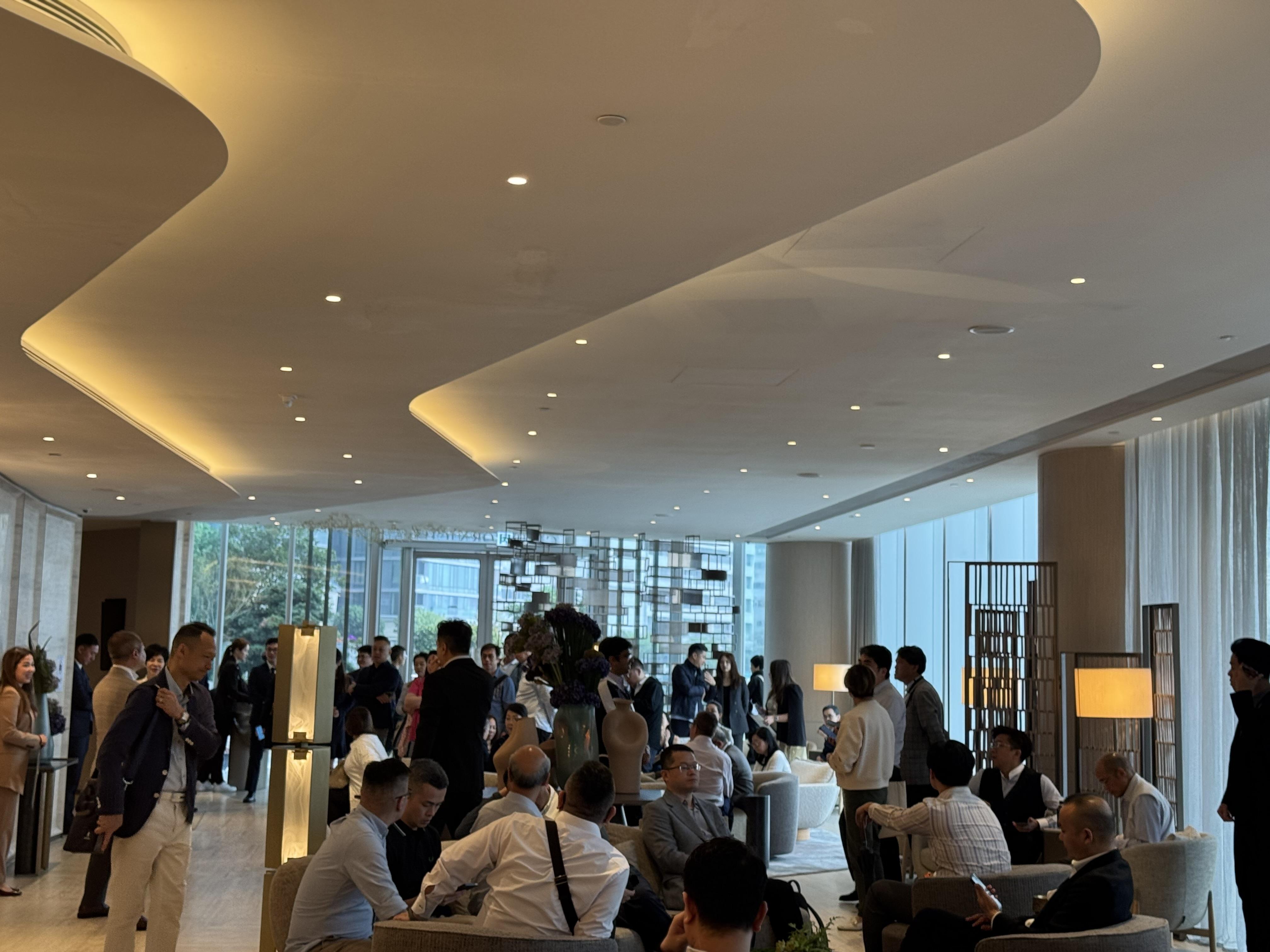 2月25日城投控股涨停:房地产,债转股 ・ AMC,雄安新区概念热股