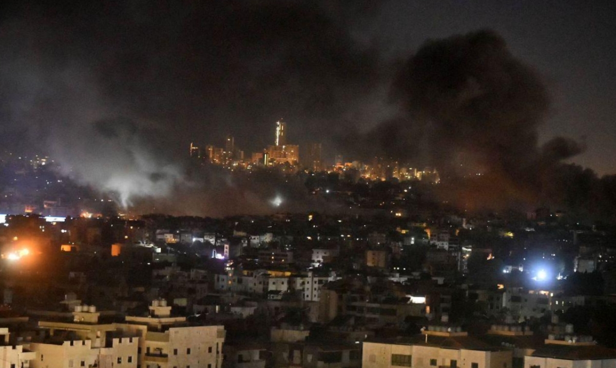 以色列宣布关闭领空，暂停所有民用航班飞行