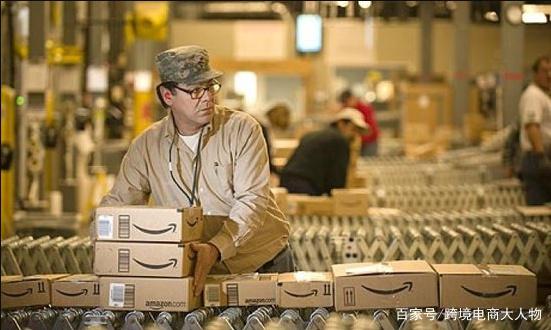 亚马逊阿联酋数据中心被“击中”起火,部分服务中断