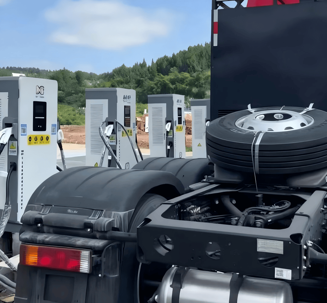 华体科技数字能源板块签约四地项目 加速布局重卡超充